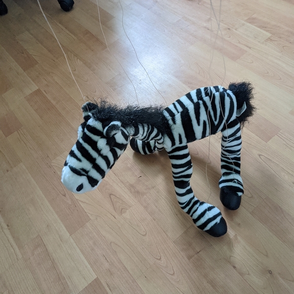 Zebra String Puppet - Picture 3 of 7